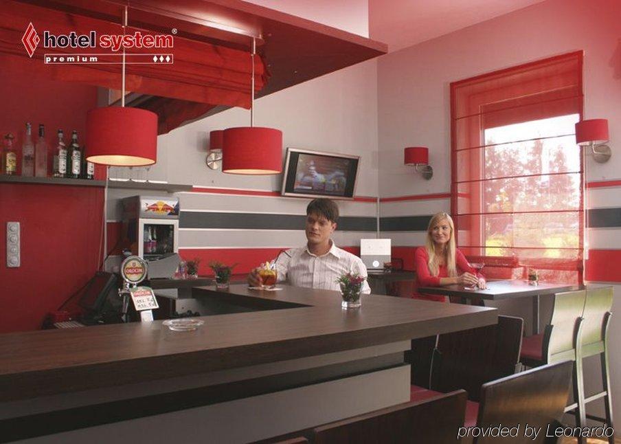 Wm Hotel System Sp. Z O.O. Krasków Restaurant bilde